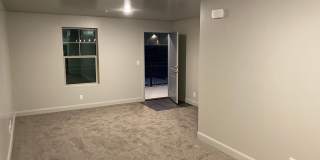 Great 2 bed 1 bath condo with pool and pickleball courts Gallery 9