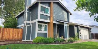 $4995 - Beautiful & Modern 4Br/3Ba Gilroy Home Gallery 1