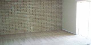 Spacious 3-Bedroom Home in Tempe Gallery 5