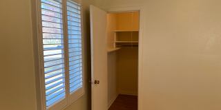 3/2/2 Newly painted! ALL BILLS PAID! Gallery 19