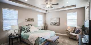 3 bed, 2 bath, office, 3 car garage. UTILITIES included Gallery 24