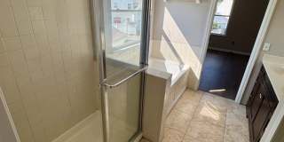 3 Bedroom - Dublin Gallery 49