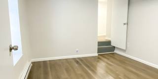 139-141 E Sycamore St Gallery 17