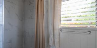 Fully Renovated 1BR/1BA/1PKG in Pearl City. Gallery 17