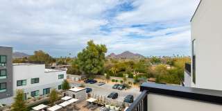 The Common Gallery 18