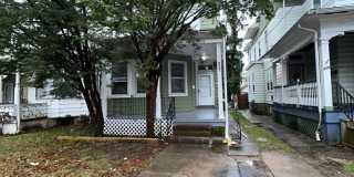 5 beds 2 bath Gallery 1