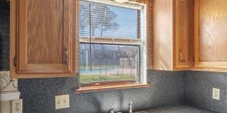 2 Bedroom 2.5 Bath 2 Car Carport - town house Gallery 19