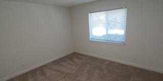 3918 La Mirada Dr N #7 Gallery 20