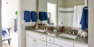 Park at the Marketplace Gallery 13