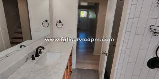 Exceptional 3 BD 2 BA home! Garage! Private Balcony! Gallery 19