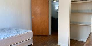 NE Gallery 14