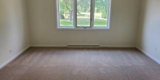 Mequon - A Stunning 3 Bedroom 3 Bath Condo Gallery 14