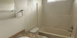 225 Hudson Ave Gallery 9