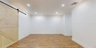 8212 NW 8th Pl Gallery 28