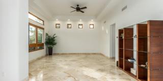 10685 E Cottontail Lane Gallery 15