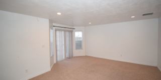 3 Bedroom 3 Bath Townhome in Sun Crest!!! 3 Bedroom 3 Bath Townhome in Sun Crest!!! Gallery 14