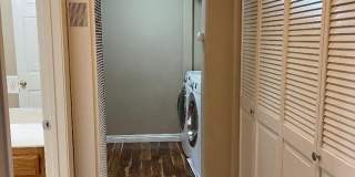 SPACIOUS 3BR/2.5BA EASTSIDE TOWNHOME FOR LEASE Gallery 14
