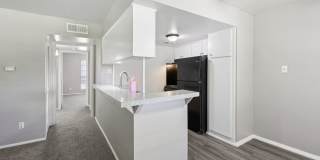 Premier Gardens Apt. Gallery 30