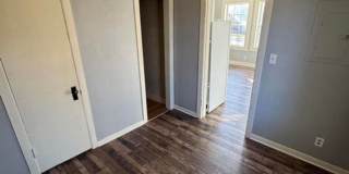 Great 1 bed 1 bath duplex in North Springfield. Remodeled Gallery 14