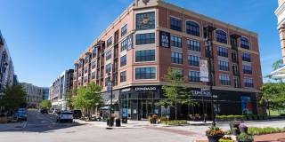 Crocker Park Living Gallery 47