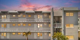 2200 Park Ln Gallery 1