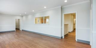 551 Westport Road Gallery 4