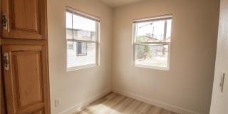 119 W Victory Road Gallery 7