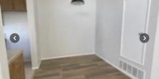 10540 Lakeside Drive North Gallery 1