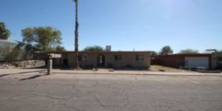 Spacious 4bd/2ba Featuring Central A/C and Large Private Yard Spacious 4bd/2ba Featuring Central A/C and Large Private Yard Gallery 1