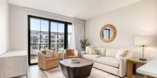 The Fieldston of Fairway - 55+ Apartment Homes Gallery 25