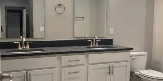 4 Bedroom House in Belgrade Gallery 9