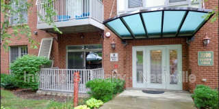 3100 W End Cir 3100 W End Cir Gallery 1