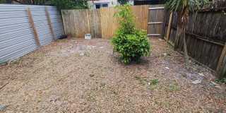 Newly Remodeled 2 BR 1.5 BA Town Homes Gallery 25