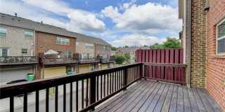3377 N Twin Alley Gallery 25