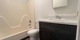 Great Duplex in North Springfield Gallery 9