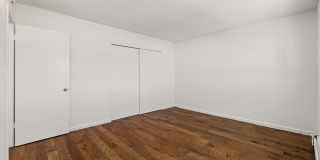Available for July 1st - Sept 1 Move In - One Bedroom Apartments Gallery 50