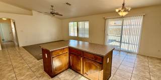 4 bed in Mesa Del Sol Gallery 6