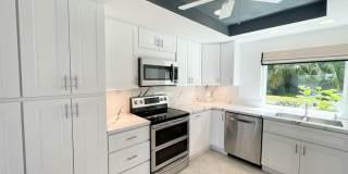 Waterfront Condo on the Buena Vista Lagoon - 5 mins from Carlsbad Village! Gallery 9