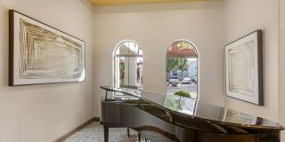 Trevi Gallery 46