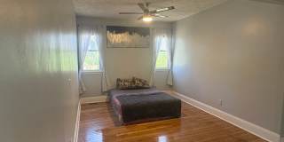 5BR/2.5 Bath in Prime 12 South | Park-Facing | Two Sunrooms | Walkable Luxury Living Gallery 49