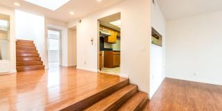 Modern Style 3 Bed / 3 Bath Townhouse + Bonus Room in North Alhambra! Gallery 6