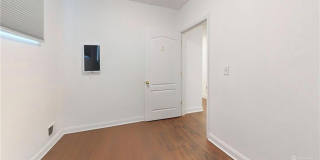186 Hylan Boulevard Gallery 26