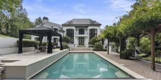 997 Davis Drive Gallery 70