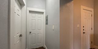506 W Drexel Ave Gallery 12