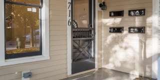 716 W Maxwell St, #3 Gallery 4