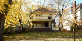 464 Allen - Available July 1, 2027 - Lovely Historic Home Gallery 1