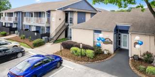 Pine Creek Apartments Gallery 61