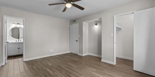 1229 E MANHATTON Drive Gallery 19