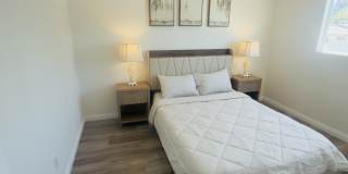 18550 Hatteras Street Gallery 3
