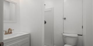 4936 Shaw Avenue Gallery 10